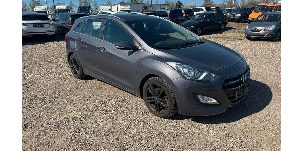Hyundai i30 250.000 km 4.400 &euro; Koblenz OT Neuendorf 56070