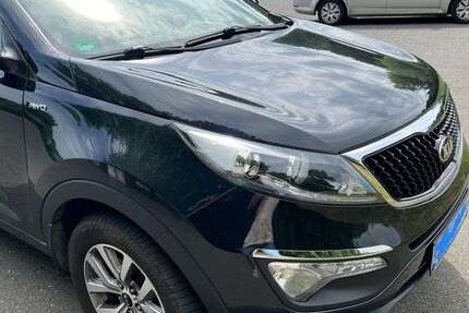 Kia Sportage 121.948 km 9.000 &euro; Breitscheid 53547