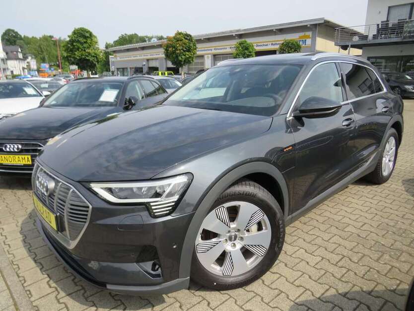 Audi e-tron 41.000 km 32.990 € Montabaur 56410