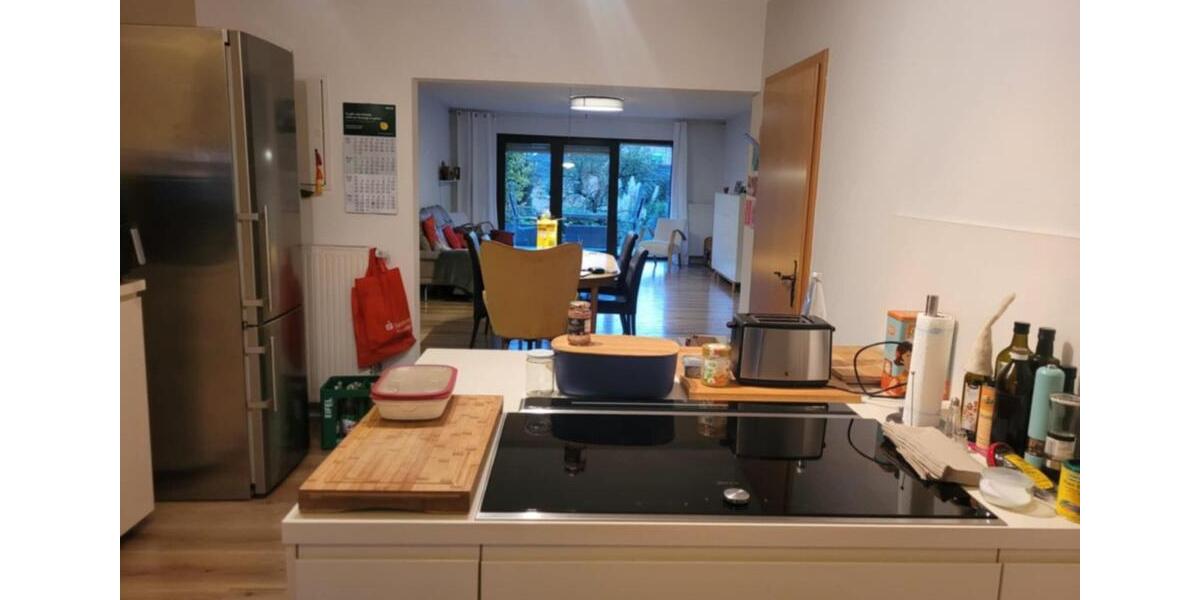 Heimbach-Weis, Eigentumswohnung in Südlage mit Garten 3 zimmer