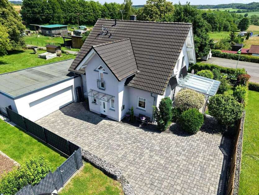 Haus zum Kaufen in Girod 420.000 € 134.55 m²