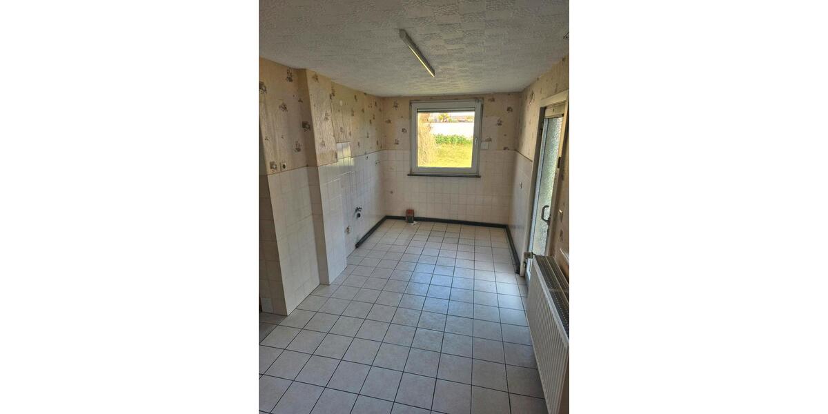 Einfamilienhaus Neuwied Block - 6.5 Zimmer, 160 m&sup2;, 365.000&euro; | Angebot:27156439