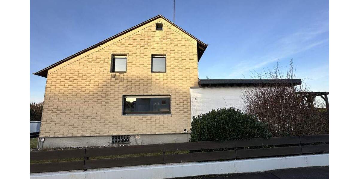 Einfamilienhaus Ransbach-Baumbach Baumbach - 7 Zimmer, 200 m&sup2;, 335.000&euro; | Angebot:25745768