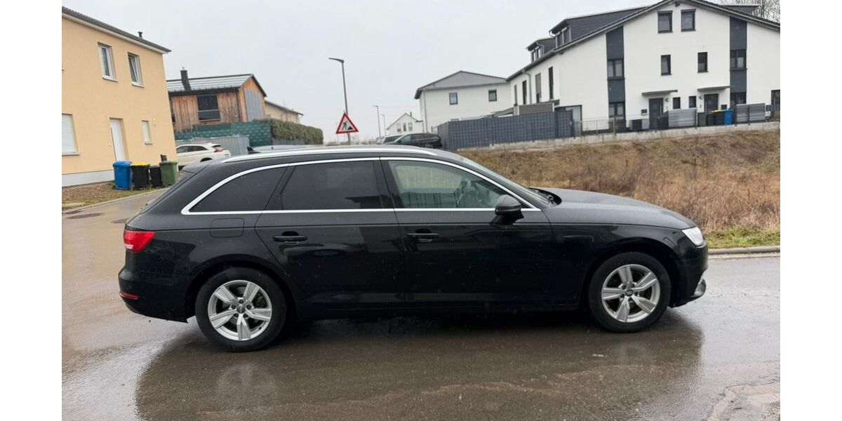 Audi A4 145.200 km 17.100 &euro; Koblenz 56072