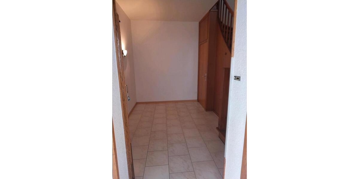 Etagenwohnung Nauort - 2 Zimmer, 50 m&sup2;, 500&euro; | Angebot:26462748