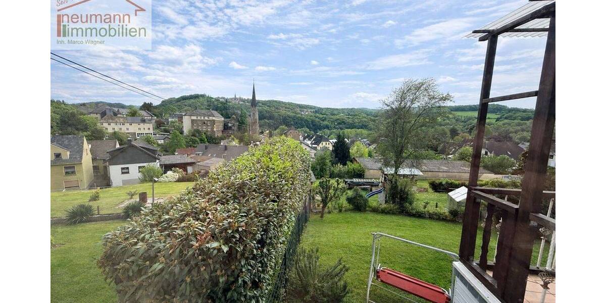 Reihenendhaus Hausen - 5 Zimmer, 240 m&sup2;, 249.000&euro; | Angebot:26863210